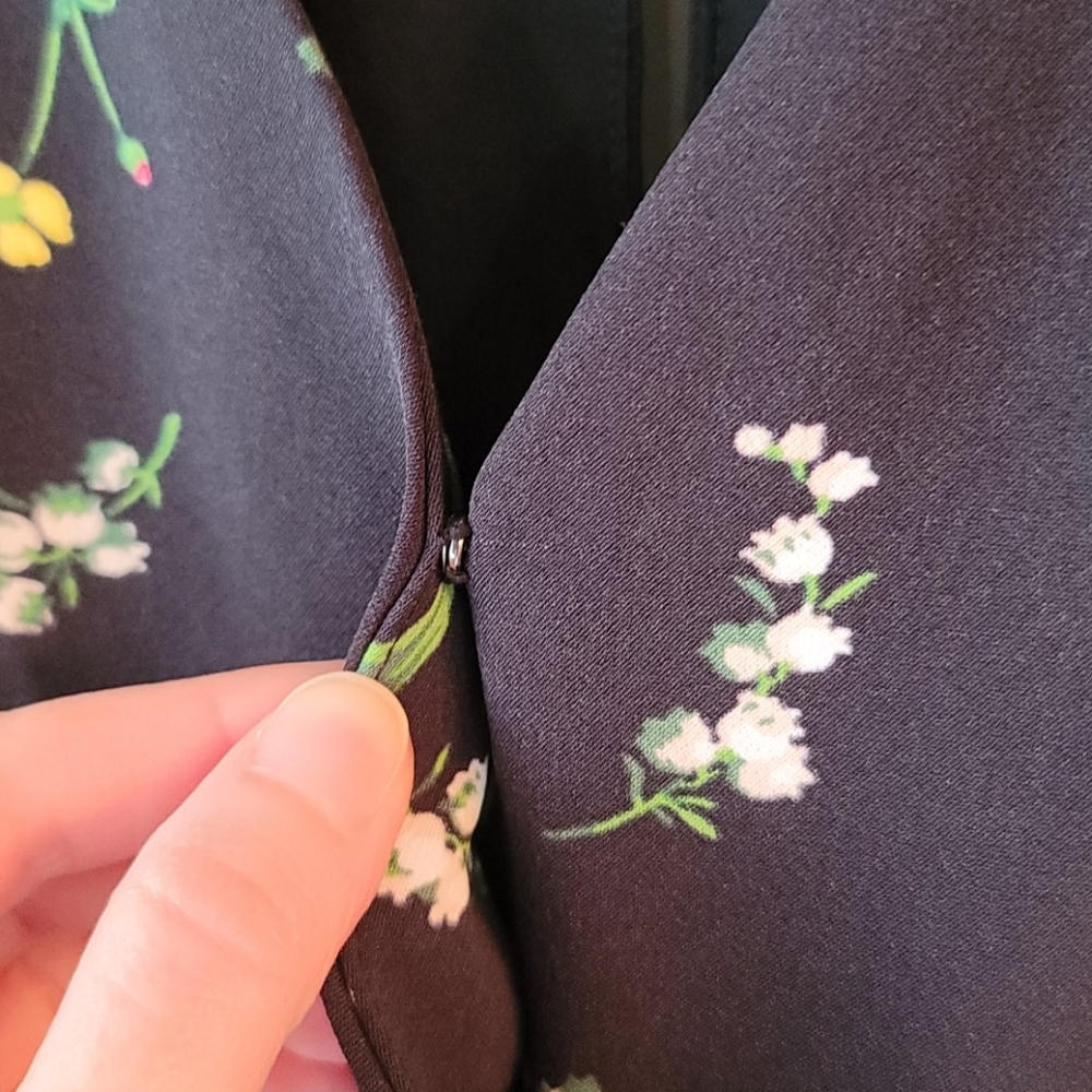 Ann Taylor factory floral print jumpsuit, size 14 - Picture 5 of 11